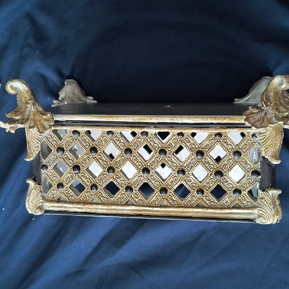 Vintage Ornate Trinket Jewelry Organizing Box,Storage, wood and metal mounted✨️ - Picture 4 of 5